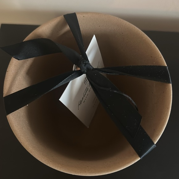 Hearth & Hand Stoneware Etched “I love you” Planter - Picture 3 of 3